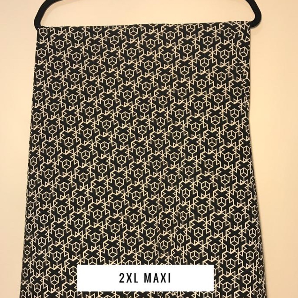 MAXI SKIRT